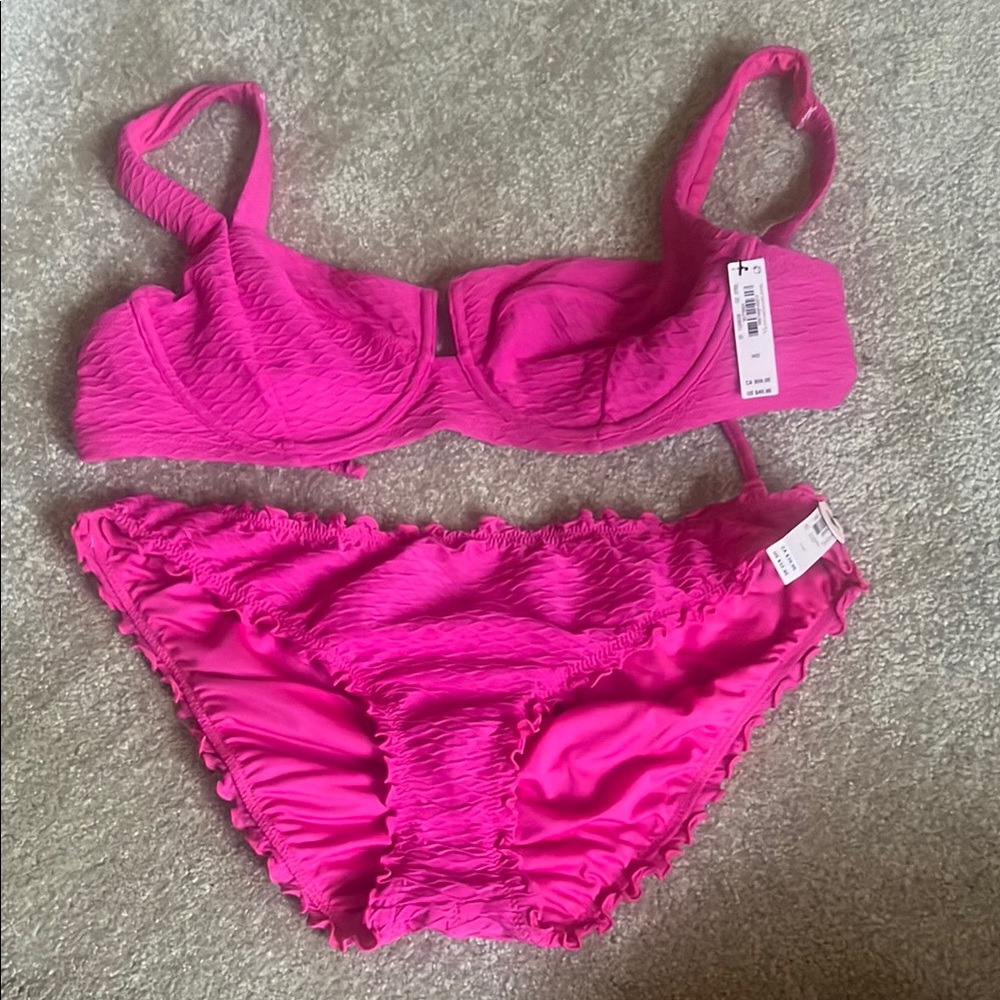 Victoria's Secret Pink Underwire swimwear 36D top and large bottoms